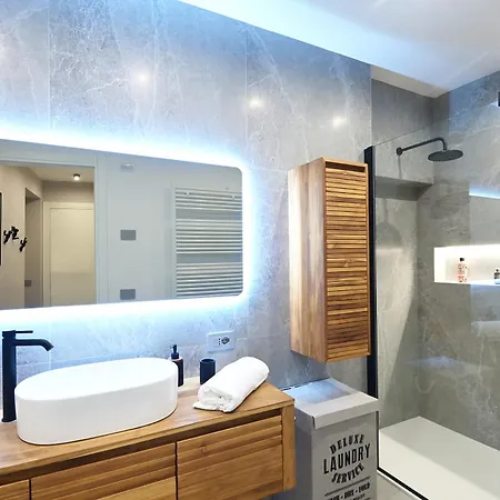 Cavour 7 * 살로